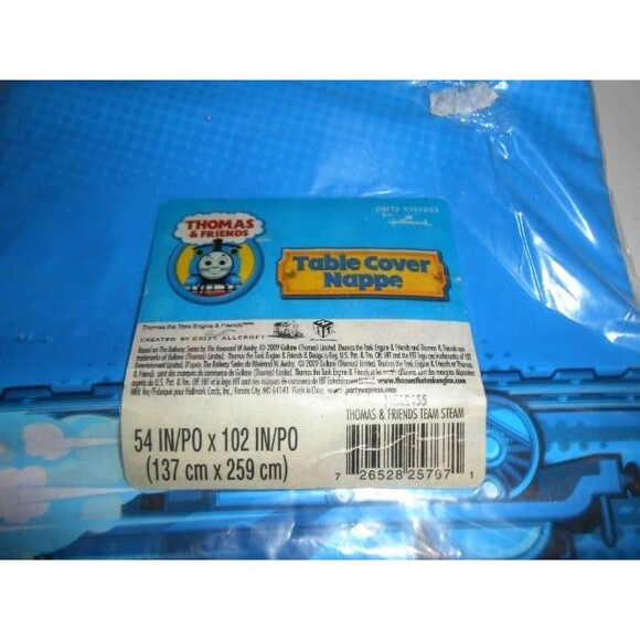 Thomas & Friends Party Table Cover - Picture 4 of 6